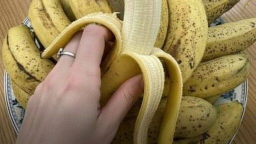 Mangia banane la sera, ti aiuteranno ad aumentare… Vedi altro