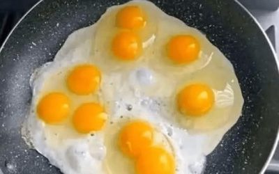 Quante uova ci sono nella padella?!