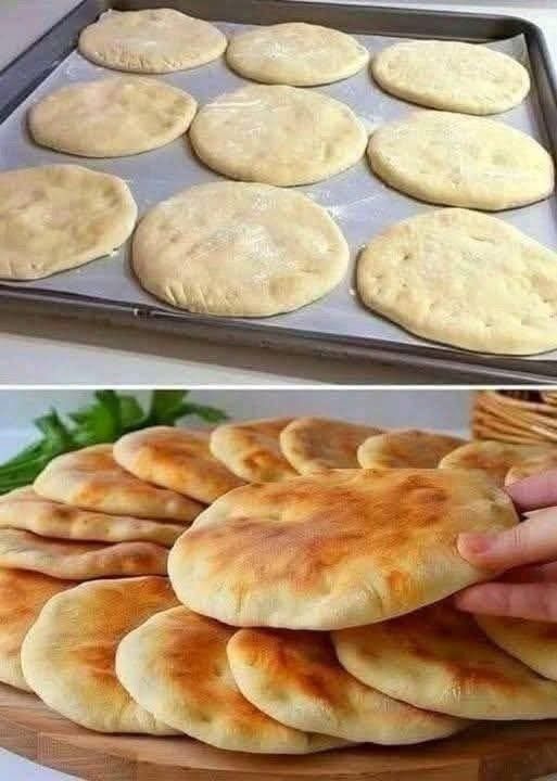 Pane piatto morbido fatto in casa, tipo pita, cotto in padella
