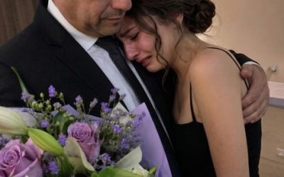 Ho ricevuto una promessa alla mia sposa per 10 anni, finché un ramo ha rivelato il segreto che aveva raccolto.